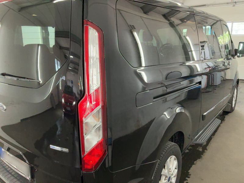 Ford Tourneo Custom 2.0 TDCi Mild-Hybrid L2 Trend — zdjęcie 6