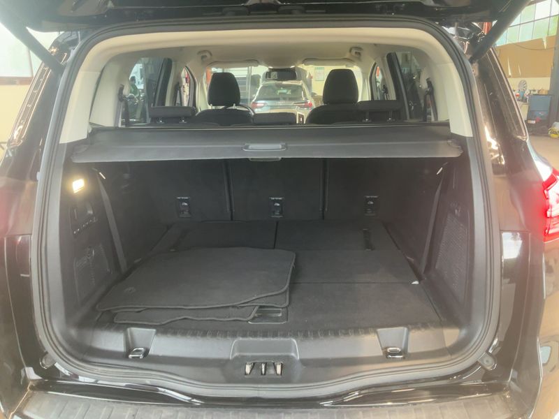 Ford S-Max 1.5 EcoBoost Titanium — zdjęcie 10