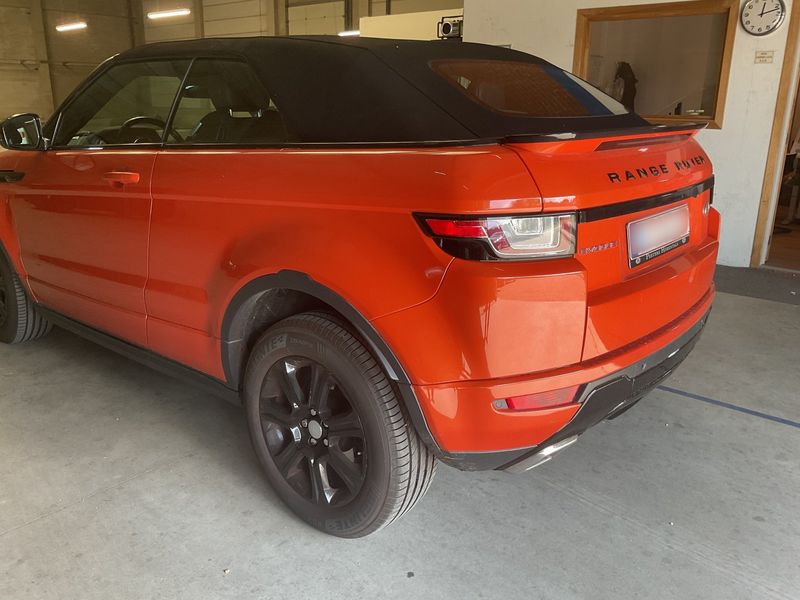 Land Rover Evoque Cabriolet 2.0 Td4 SE Dynamic — zdjęcie 3