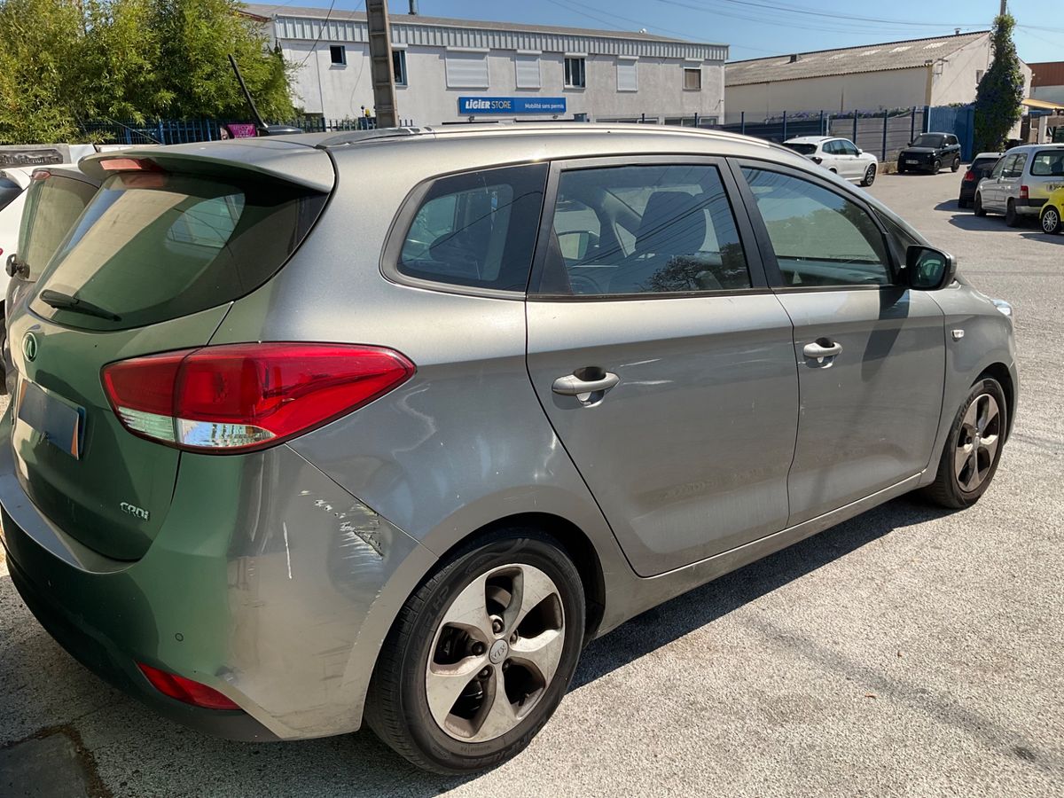 Kia Carens d'occasion