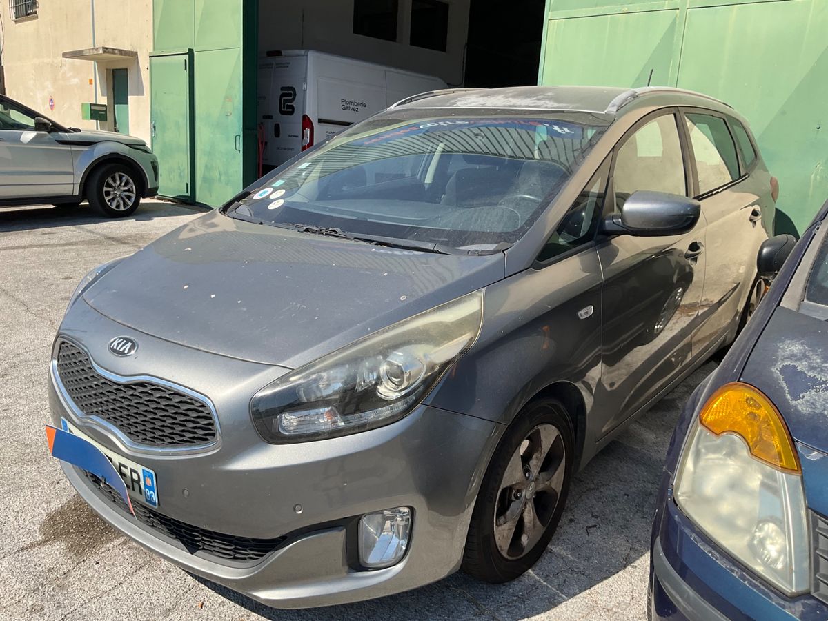 Kia Carens 2014 — photo 1