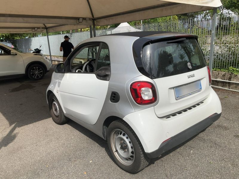 Smart fortwo 1.0 youngster — zdjęcie 3