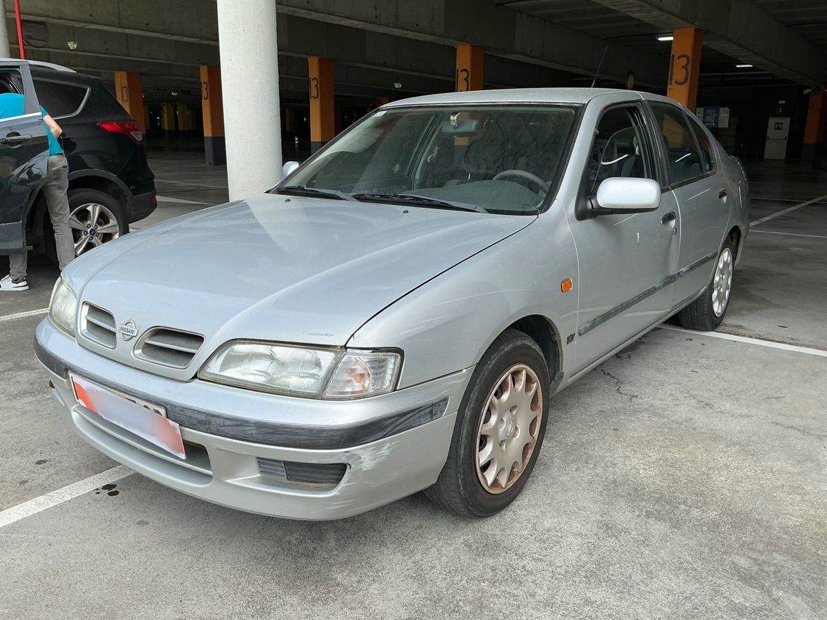 Nissan Primera 1999