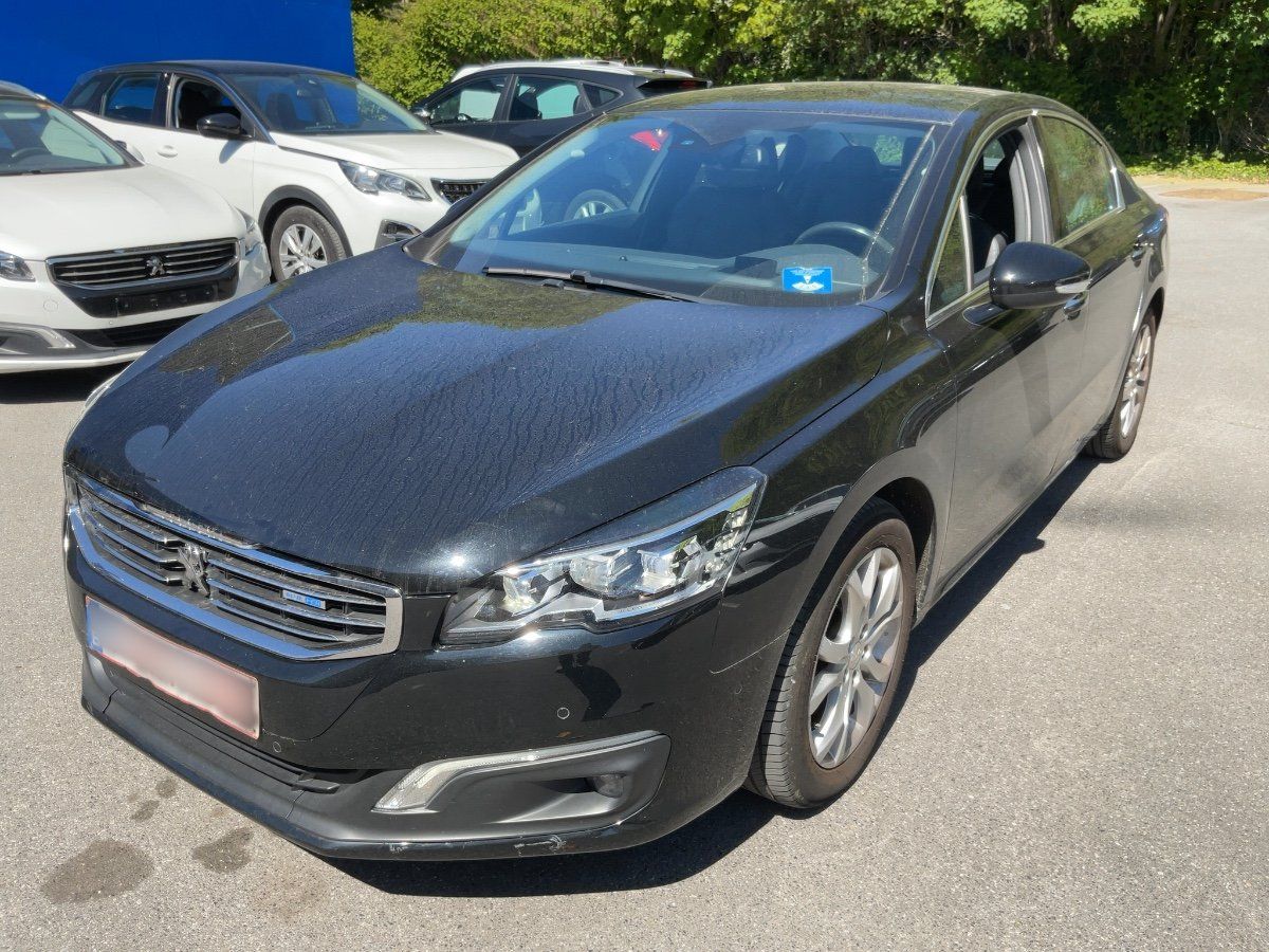 Peugeot 508 2015 — photo 1