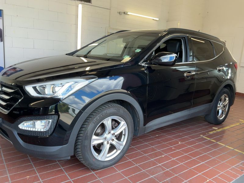 Hyundai Santa Fe 2.2 CRDi Style 2WD — zdjęcie 2