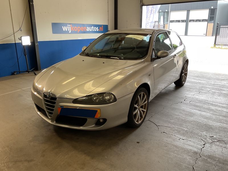 Alfa Romeo Alfa 147 2.0 TS Distinctive