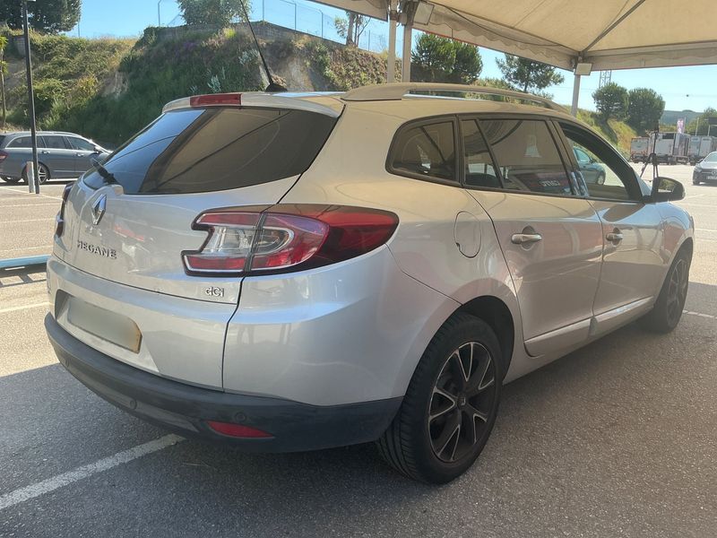 Renault Megane 1.6 dCi Dynamique 2013 – снимка 8