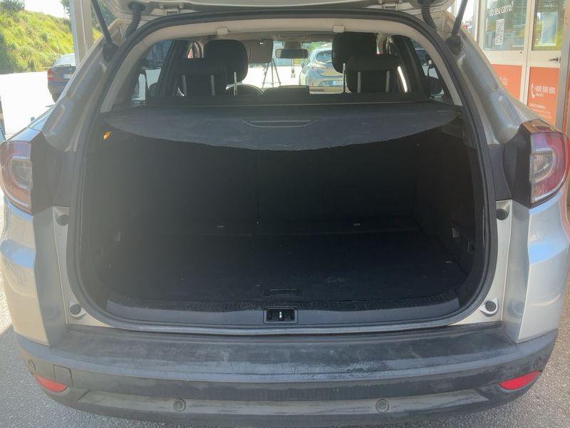 Renault Megane 1.6 dCi Dynamique 2013 – снимка 15