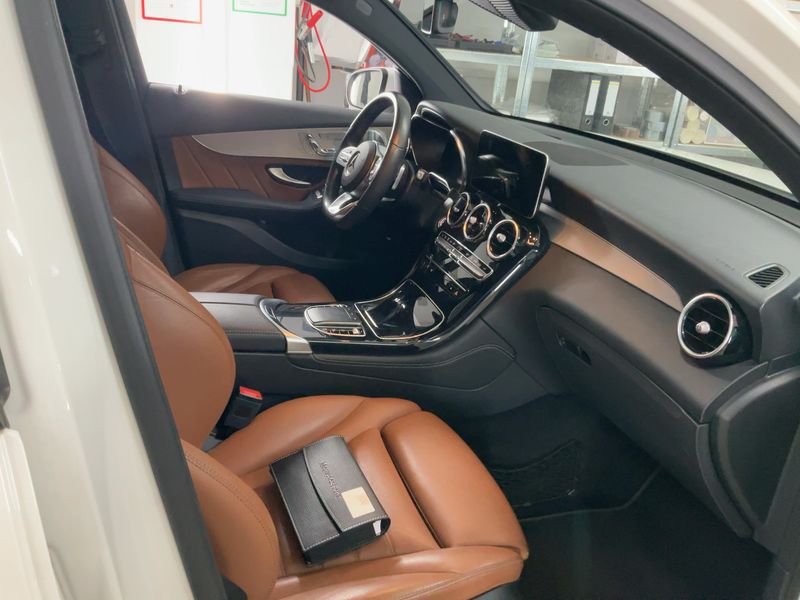 Mercedes-Benz GLC-Klasse GLC 300 d 4Matic AMG Line — zdjęcie 11