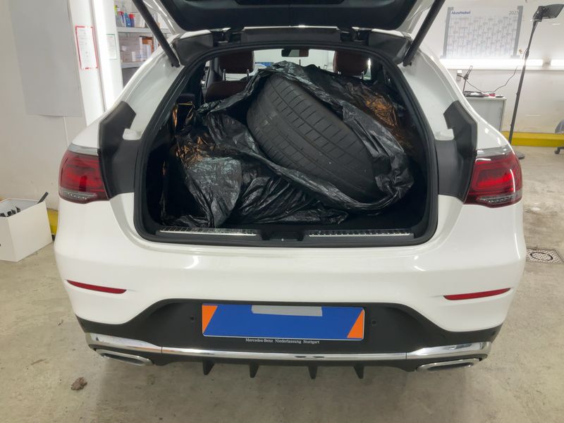 Mercedes-Benz GLC-Klasse GLC 300 d 4Matic AMG Line — zdjęcie 10