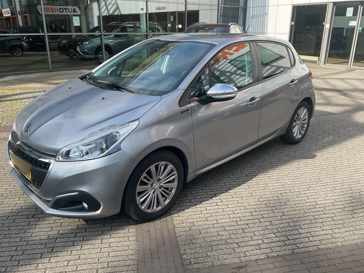 Peugeot 208 2019