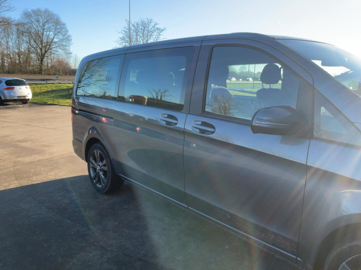Mercedes-Benz V-Klasse 2018 — photo 13