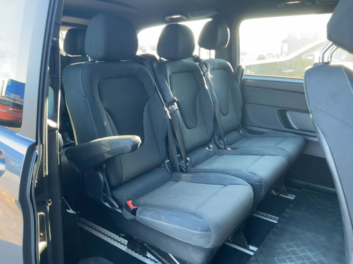 Mercedes-Benz V-Klasse 2018 — photo 20