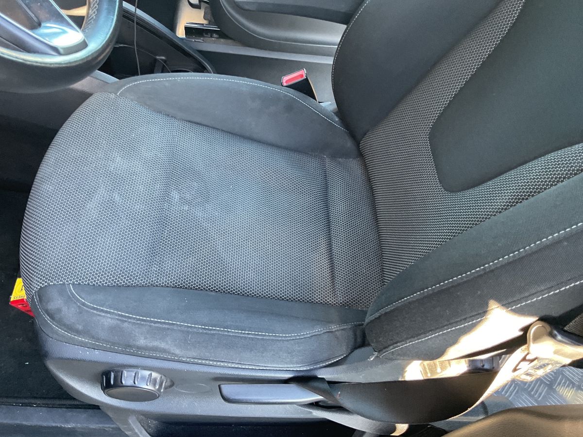 Mercedes-Benz V-Klasse 2018 — photo 38