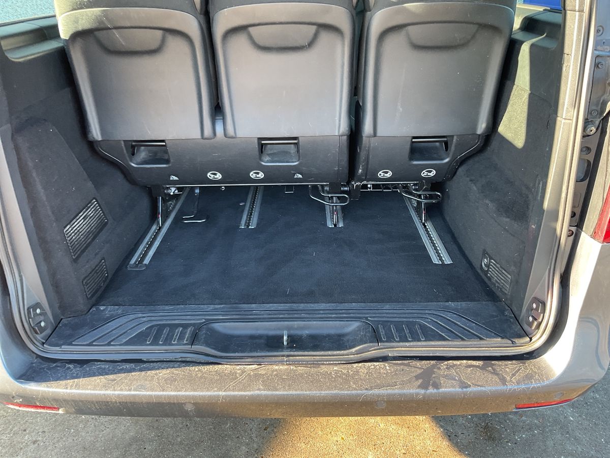 Mercedes-Benz V-Klasse 2018 — photo 35