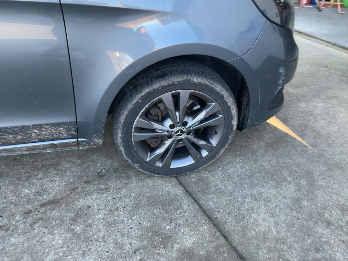 Mercedes-Benz V-Klasse 2018 — photo 12