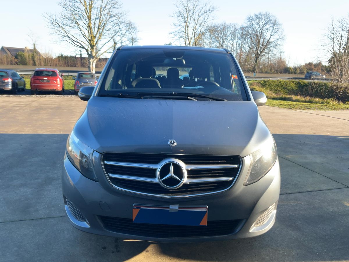 Mercedes-Benz V-Klasse 2018 — photo 15