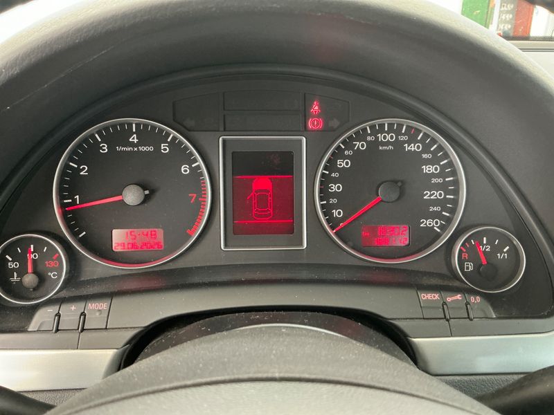 Audi A4 2.0 2005 – снимка 4