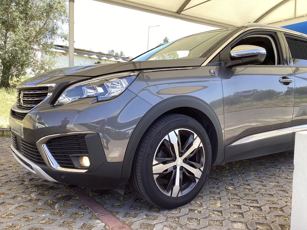 Peugeot 5008 d'occasion