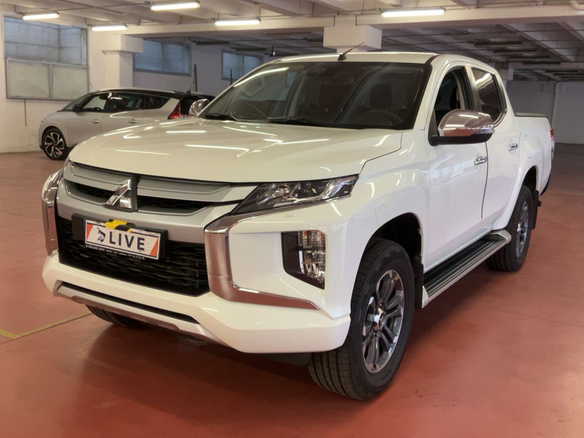 Mitsubishi L 200 2.2 DI-D Diamand Doppelkabine 4WD