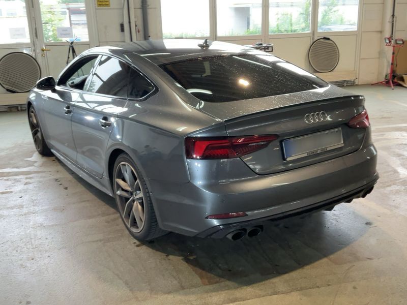 Audi S5 Sportback 3.0 V6 TFSI quattro — zdjęcie 3