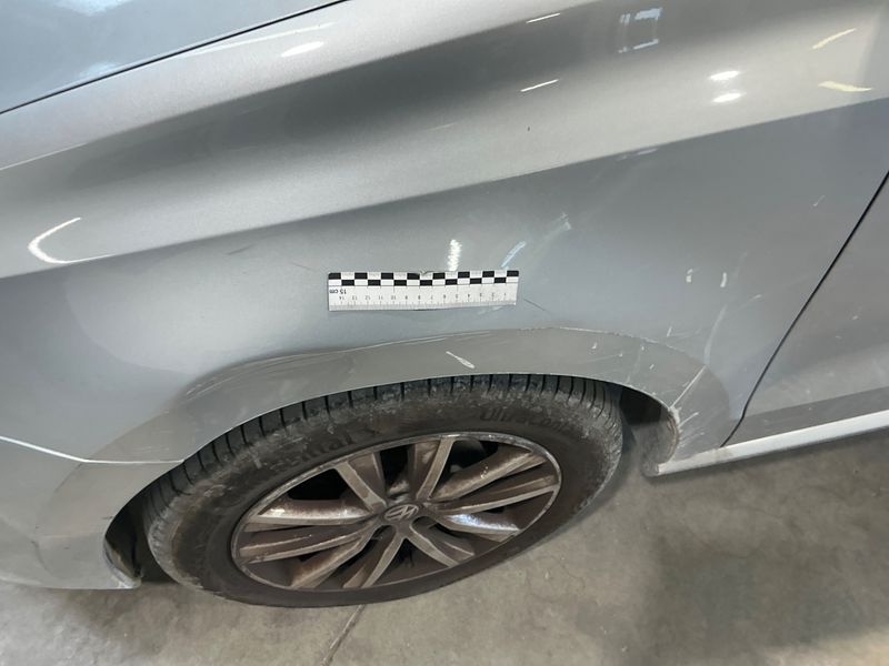 Volkswagen Polo 1.4 TDI Comfortline BlueMotion Tech 2015 – снимка 29