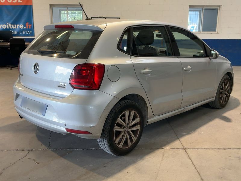 Volkswagen Polo 1.4 TDI Comfortline BlueMotion Tech 2015 – снимка 8