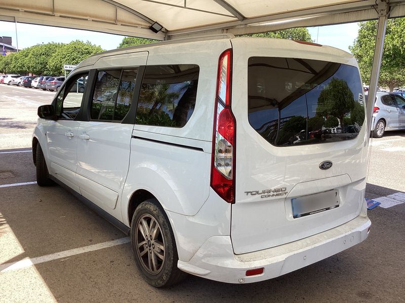 Ford Grand Tourneo Connect 1.5 TDCi EcoBlue Titanium — zdjęcie 3