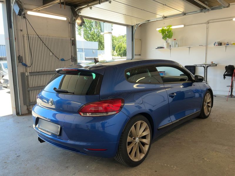 Volkswagen Scirocco 2.0 TSI — zdjęcie 6