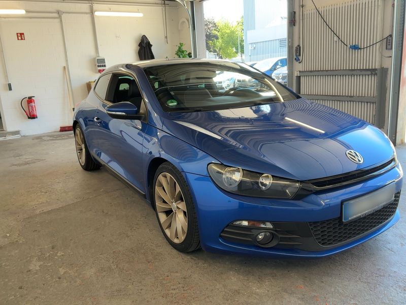 Volkswagen Scirocco 2.0 TSI — zdjęcie 8