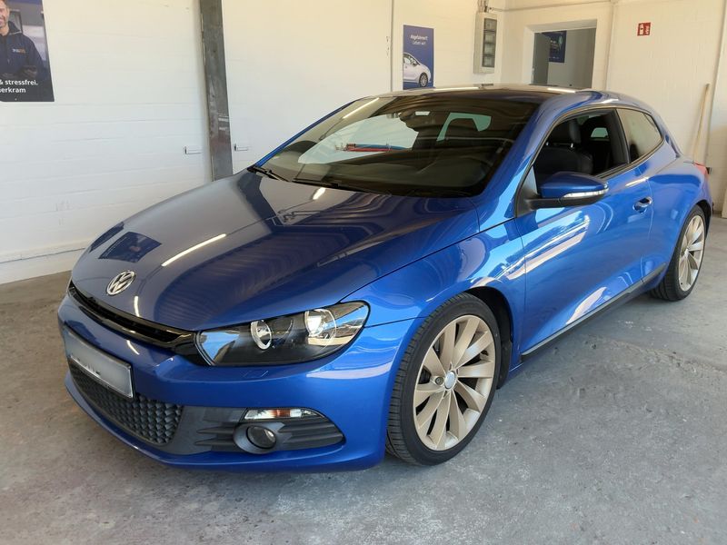 Volkswagen Scirocco 2.0 TSI — zdjęcie 2