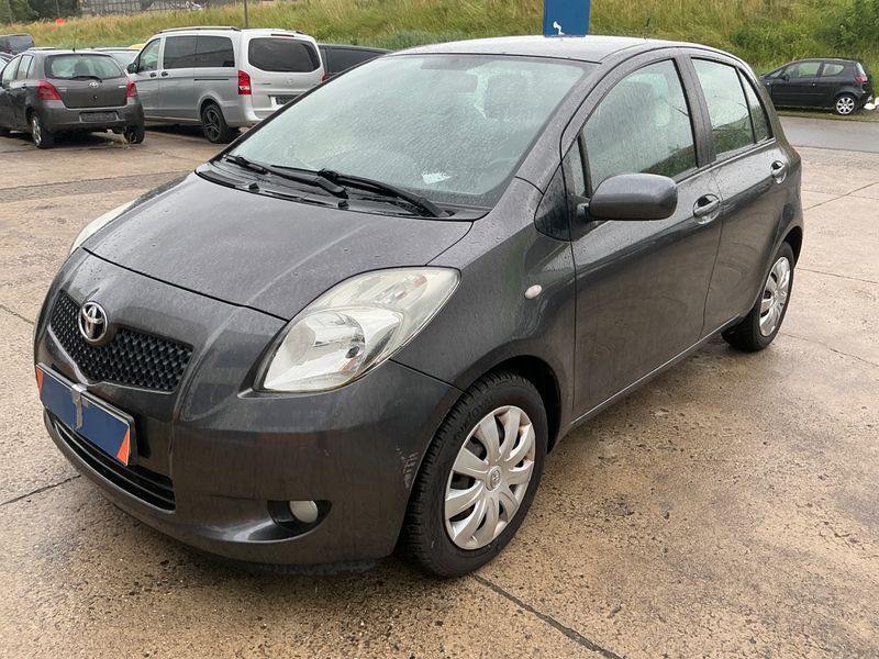 Yaris 1.3 VVT-i