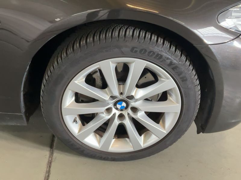 BMW 5er 530d 2015 – снимка 11