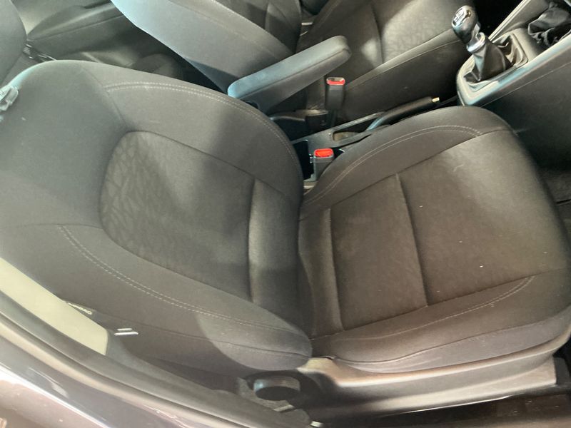 Hyundai ix20 1.4 CRDi Xpossible 2016 – снимка 46