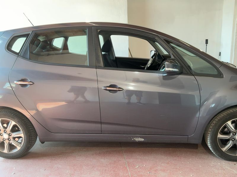 Hyundai ix20 1.4 CRDi Xpossible 2016 – снимка 10