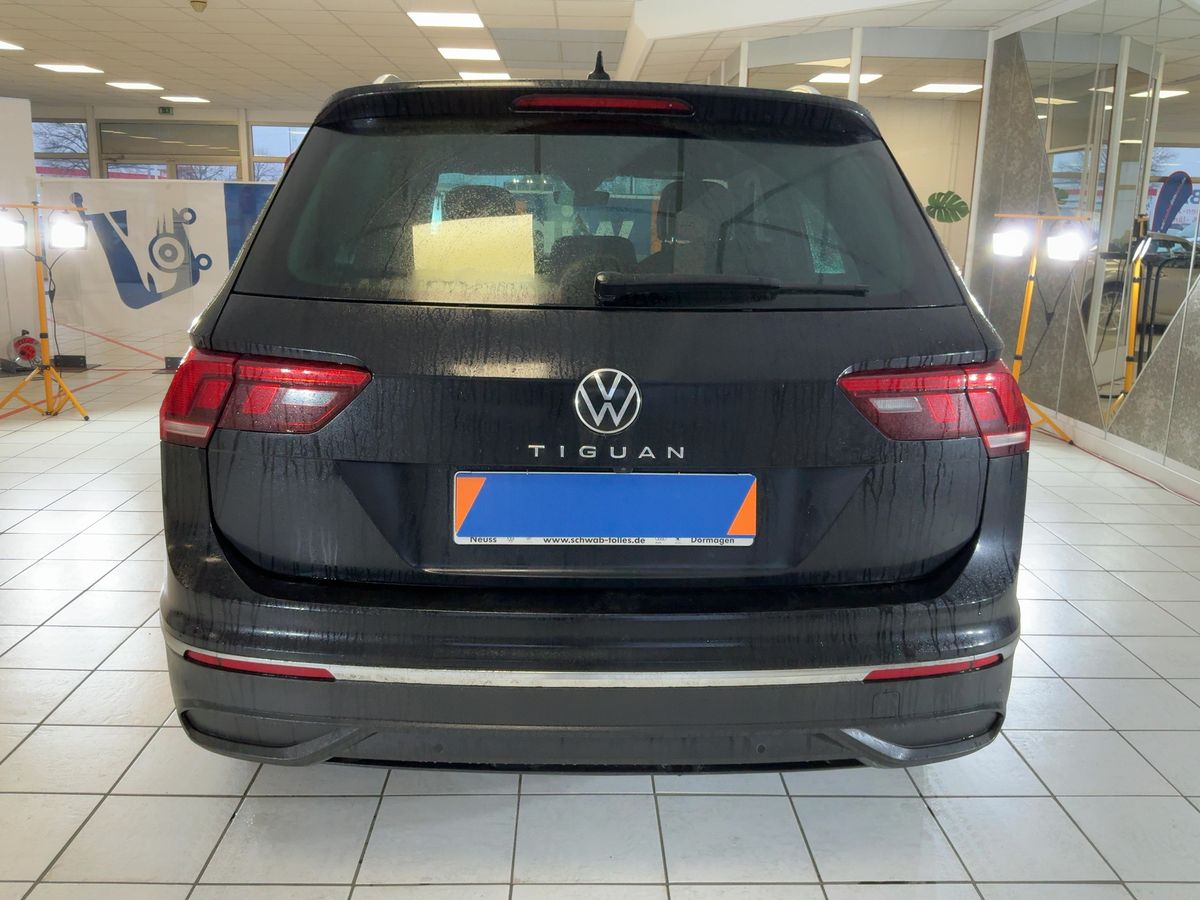 Volkswagen Tiguan 2021 — photo 8