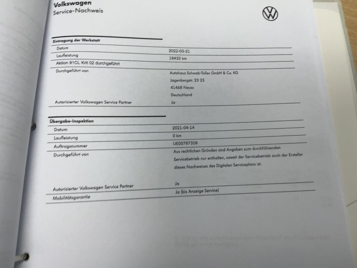Volkswagen Tiguan 2021 — photo 24