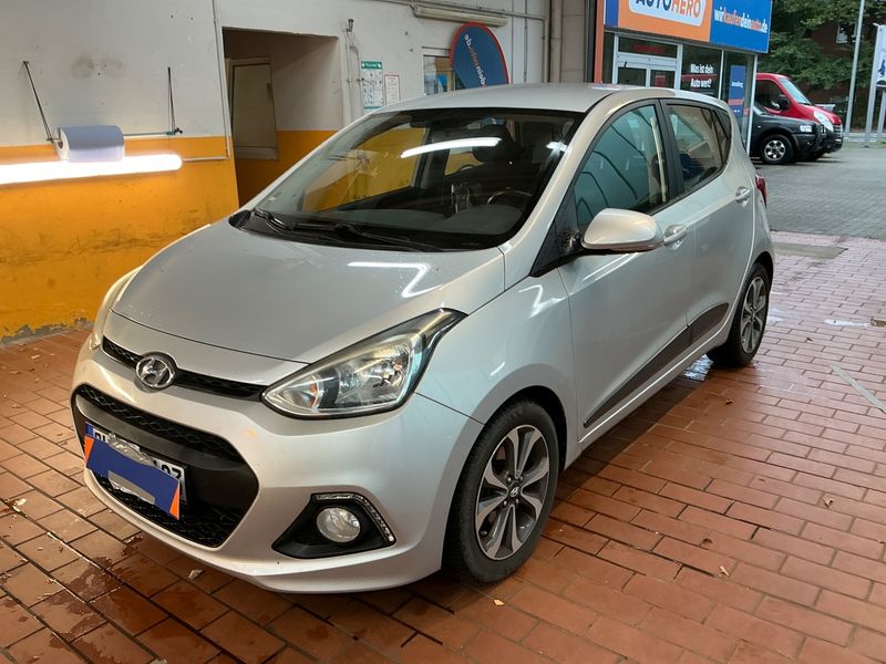 Hyundai i10 1.2 FIFA World Cup Edition