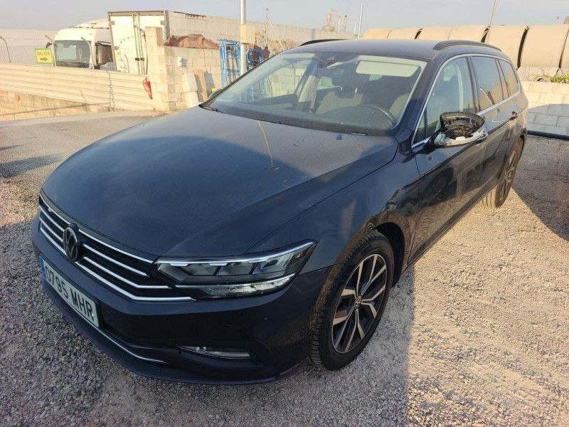 Volkswagen Passat 2023