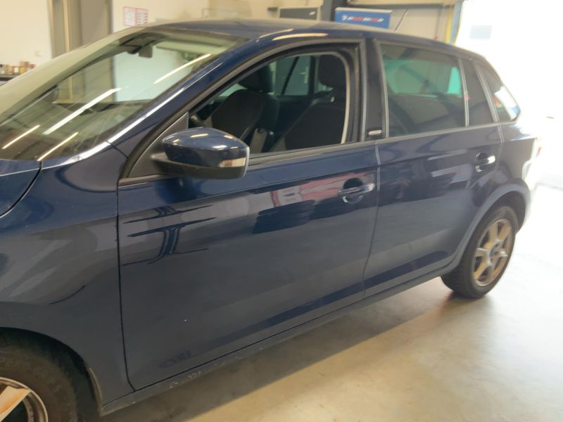 Skoda Rapid Spaceback 1.4 TDI Joy 2017 – снимка 4