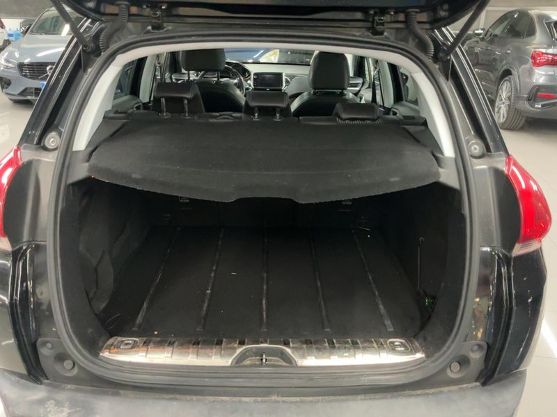 Peugeot 2008 1.6 e-HDi Allure — zdjęcie 10