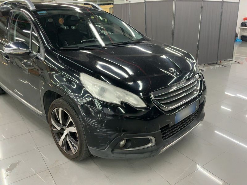 Peugeot 2008 1.6 e-HDi Allure — zdjęcie 8
