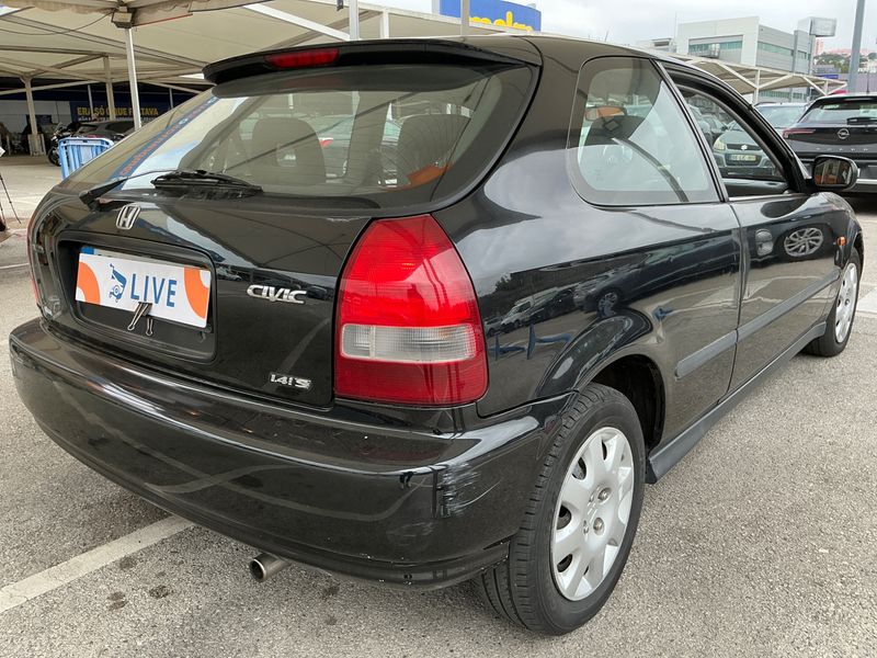 Honda Civic 1.4 S Comfort 3 — zdjęcie 2
