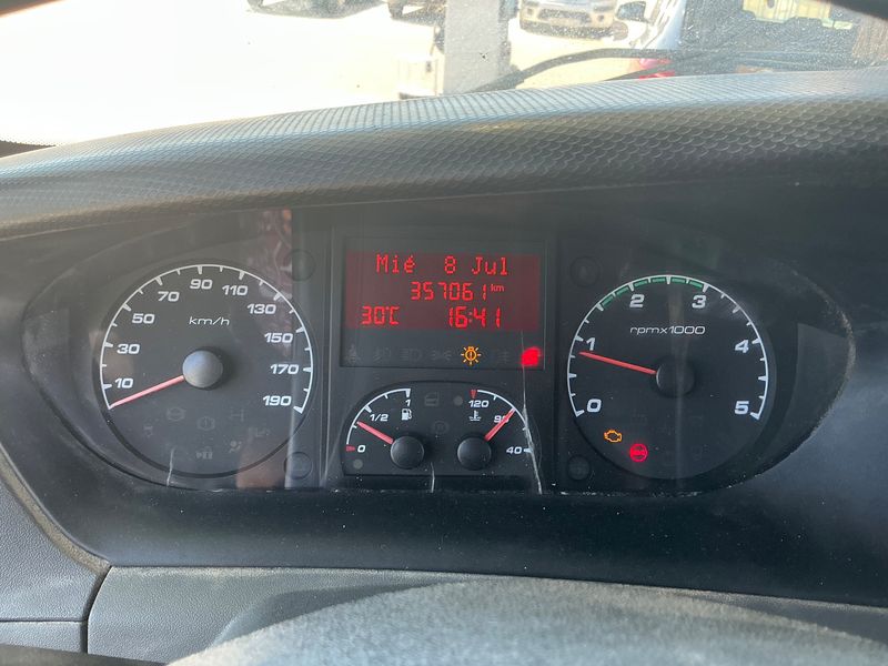 Iveco Daily 2.3 Diesel HKa 35 S Radstand 3300 — zdjęcie 13