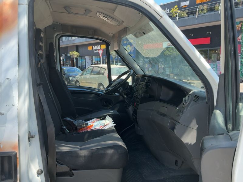 Iveco Daily 2.3 Diesel HKa 35 S Radstand 3300 — zdjęcie 11