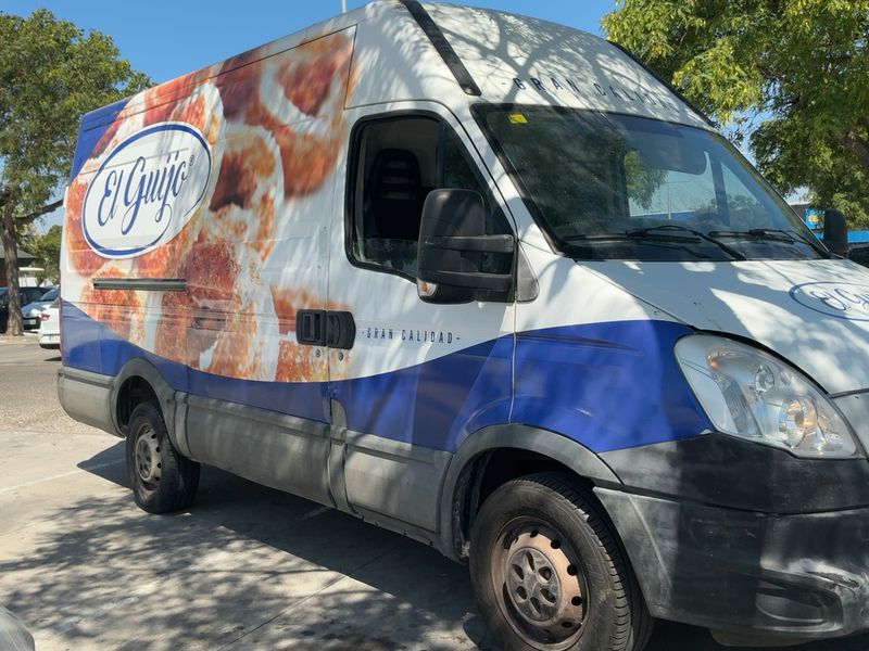 Iveco Daily 2.3 Diesel HKa 35 S Radstand 3300 — zdjęcie 8