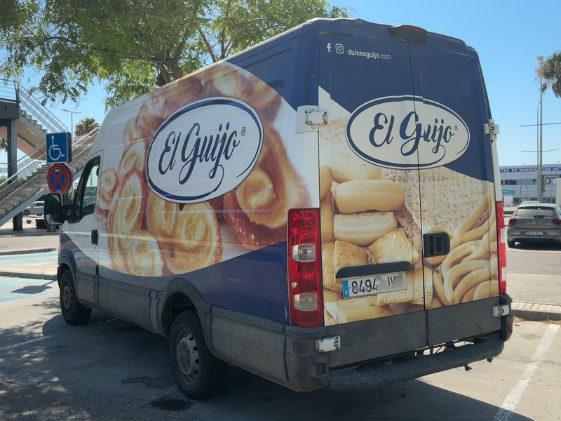 Iveco Daily 2.3 Diesel HKa 35 S Radstand 3300 — zdjęcie 3
