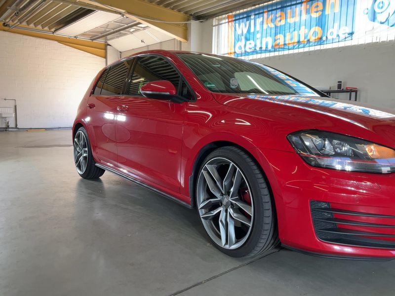 Volkswagen Golf VII 2.0 TSI GTI BlueMotion Tech 2016 – снимка 12