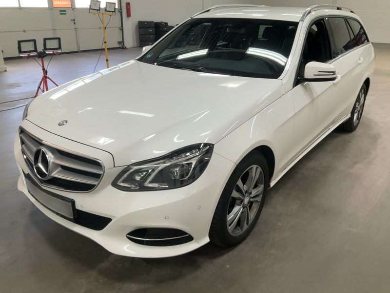 E-Klasse E 220 CDI T BlueEfficiency Avantgarde