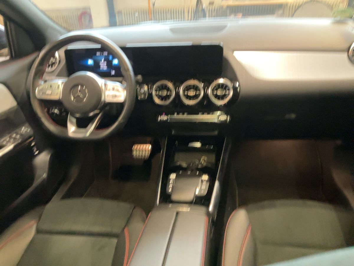 Mercedes-Benz GLA-Klasse 2022 — photo 18